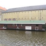 Woonboot-Leeuwarden-(kunststof)